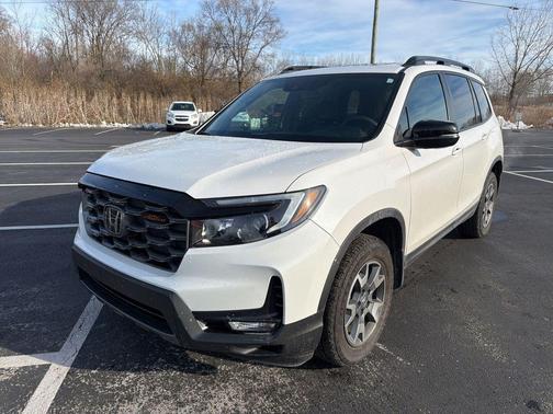 2023 Honda Passport AWD TrailSport