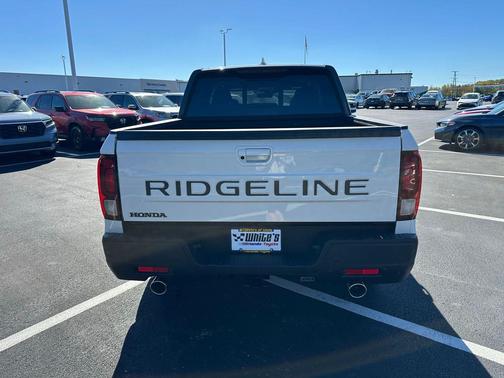 Platinum White Pearl 2026 Honda Ridgeline Black
