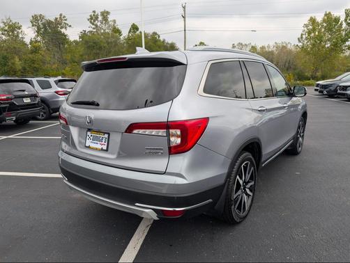 2021 Honda Pilot Touring 8-Passenger
