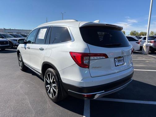 2020 Honda Pilot AWD Elite
