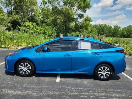 2021 Toyota Prius XLE