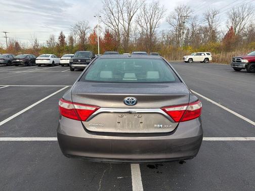 2015 Toyota Camry Hybrid XLE