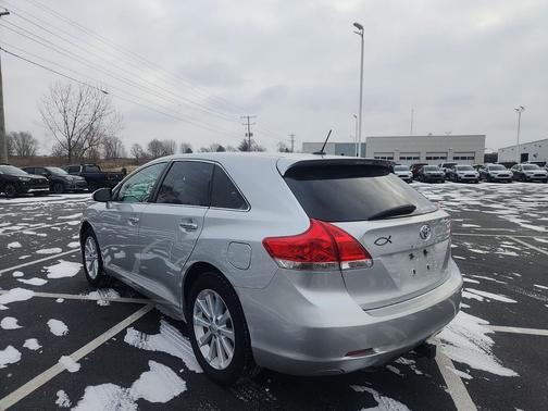 2010 Toyota Venza Base