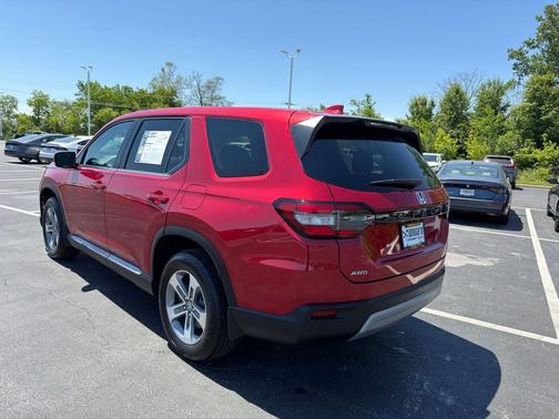 Radiant Red Metallic II 2025 Honda Pilot EX-L