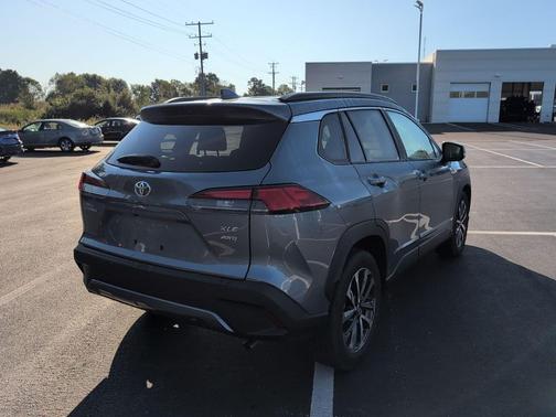 2023 Toyota Corolla Cross XLE