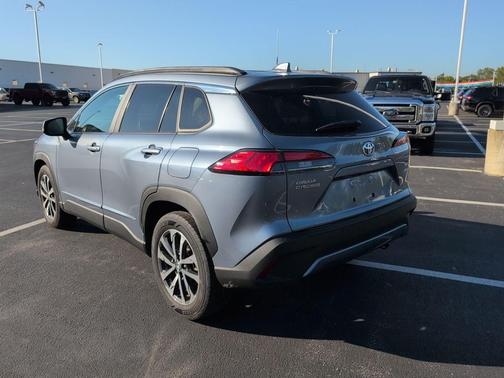 2023 Toyota Corolla Cross XLE