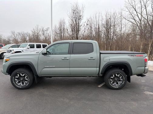 2023 Toyota Tacoma TRD Sport