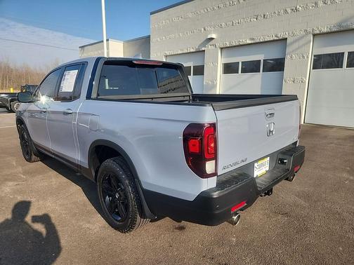 2023 Honda Ridgeline Black