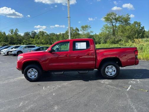 2022 Toyota Tacoma SR