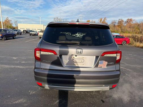 2019 Honda Pilot EX