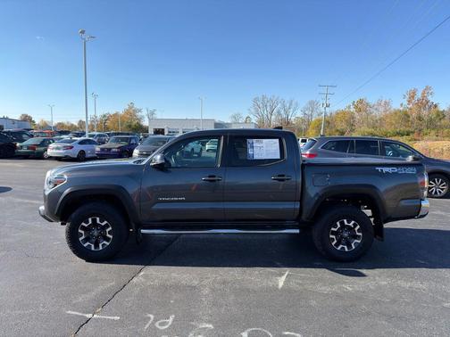 2022 Toyota Tacoma TRD Off Road