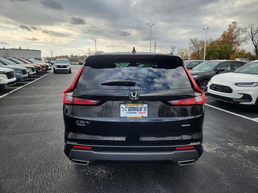 2025 Honda CR-V Hybrid Sport Touring AWD