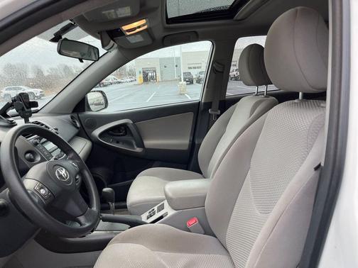 2011 Toyota RAV4 Sport