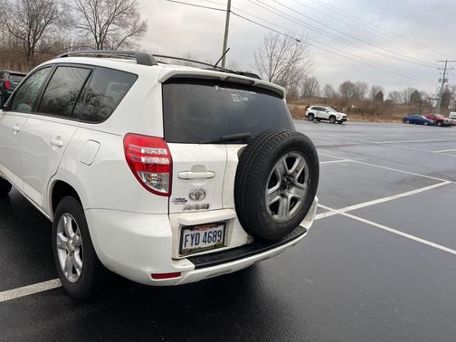 2011 Toyota RAV4 Sport