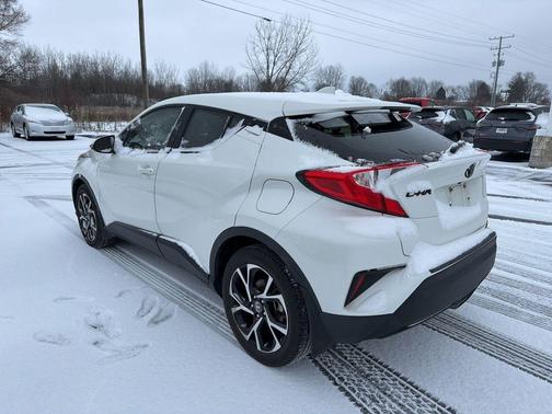 2021 Toyota C-HR XLE
