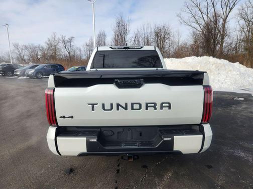 2022 Toyota Tundra Platinum