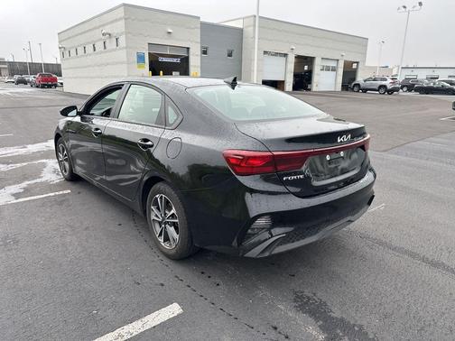 2024 Kia Forte LXS