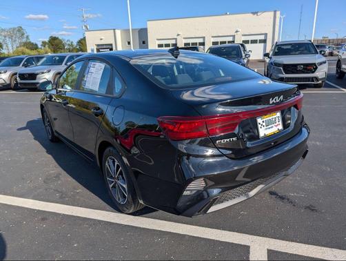 2024 Kia Forte LXS