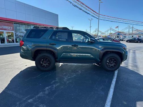 2025 Toyota 4Runner TRD Off Road Premium