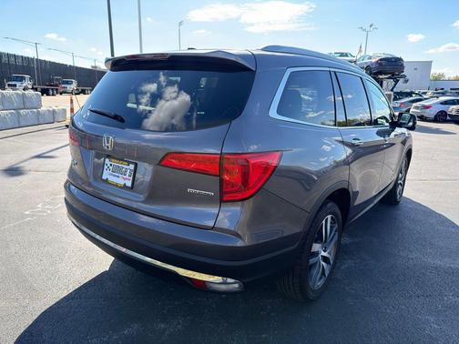 2018 Honda Pilot Touring
