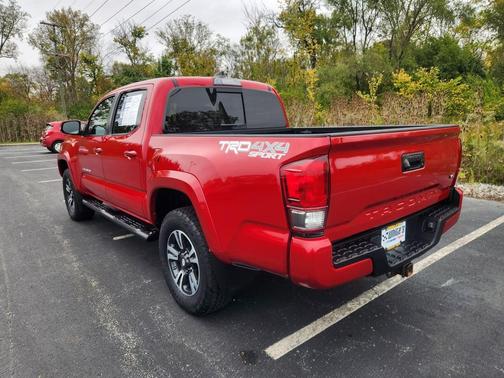2017 Toyota Tacoma TRD Sport