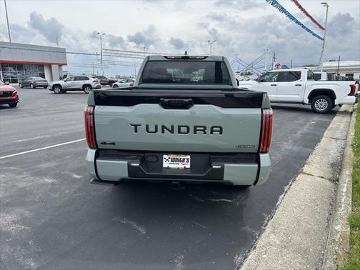 2025 Toyota Tundra Hybrid Platinum