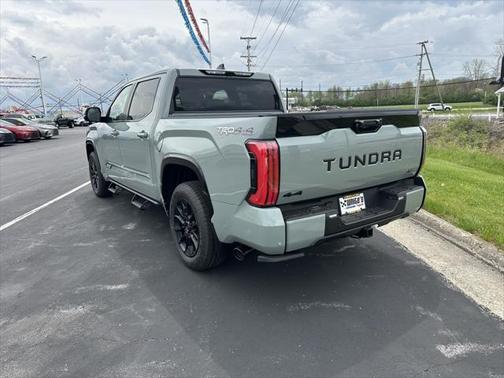 2025 Toyota Tundra Hybrid Platinum