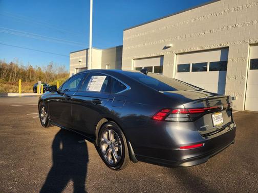 2024 Honda Accord EX 1.5T