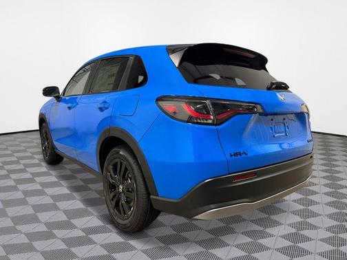 Boost Blue Pearl 2027 Honda HR-V Sport