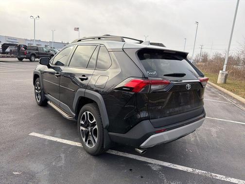 2019 Toyota RAV4 Adventure