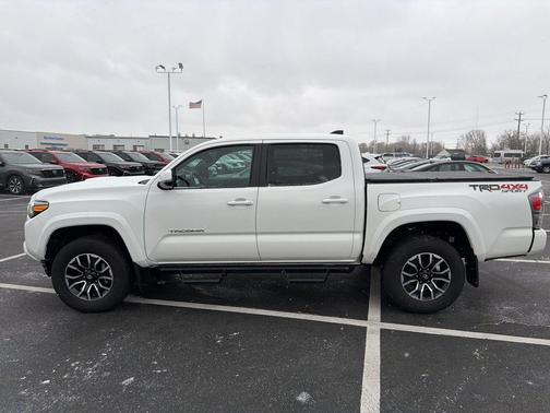 2023 Toyota Tacoma TRD Sport