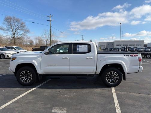 2023 Toyota Tacoma TRD Sport