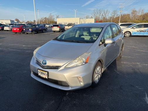 2012 Toyota Prius v Two