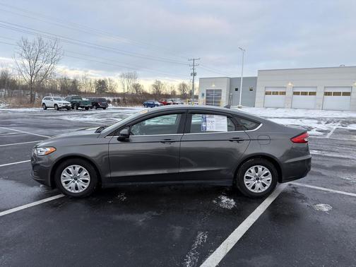 2020 Ford Fusion S