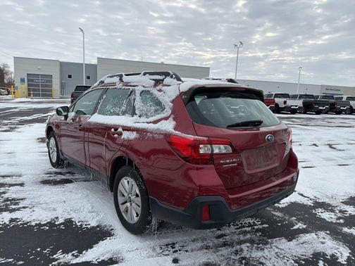 2019 Subaru Outback 2.5i