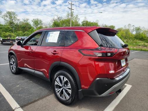 2021 Nissan Rogue SV