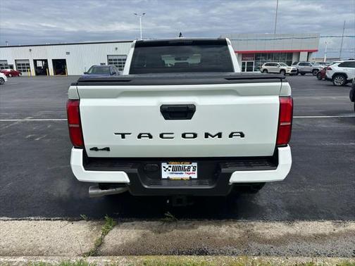 2025 Toyota Tacoma SR5