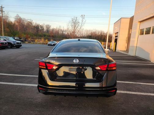 2020 Nissan Altima S FWD