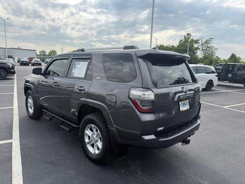 Magnetic Gray Metallic 2021 Toyota 4Runner SR5 Premium