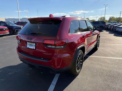 2021 Jeep Grand Cherokee Trailhawk