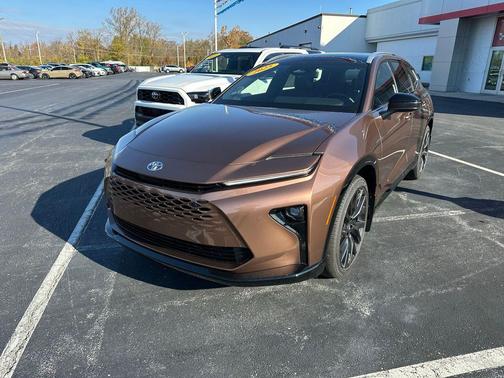 2025 Toyota Crown Signia Limited