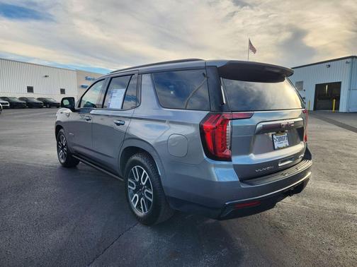 2021 GMC Yukon 4WD AT4