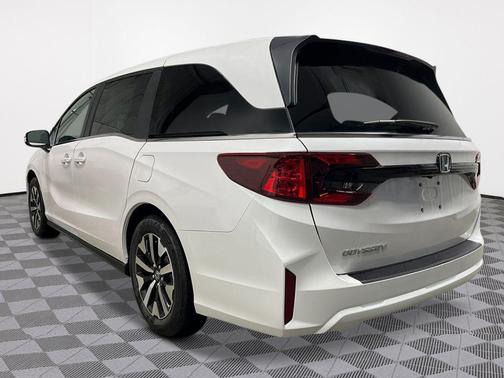 Platinum 2026 Honda Odyssey EX-L