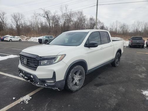 2022 Honda Ridgeline Black