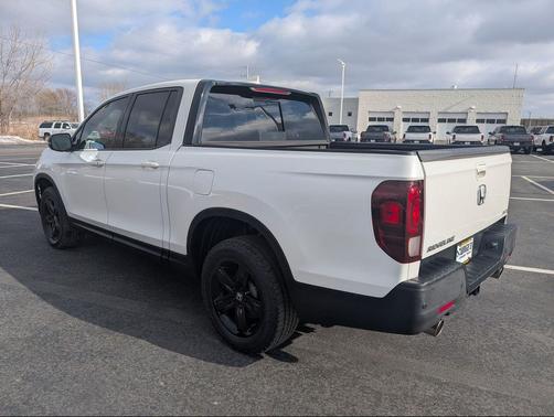 2022 Honda Ridgeline Black