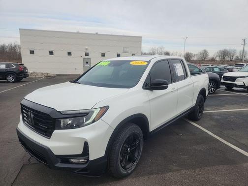 2022 Honda Ridgeline Black
