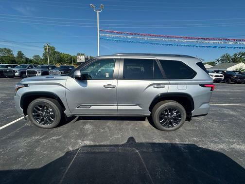 2025 Toyota Sequoia Platinum
