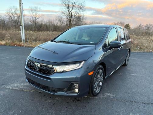 2025 Honda Odyssey Touring