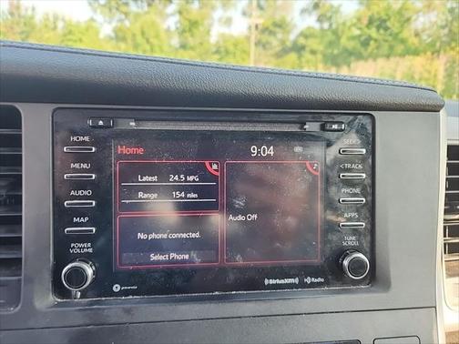 2020 Toyota Sienna XLE