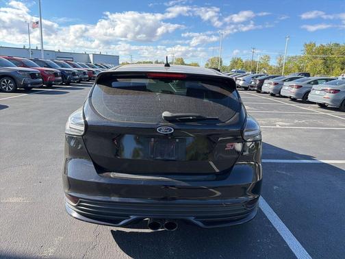 2017 Ford Focus ST ST